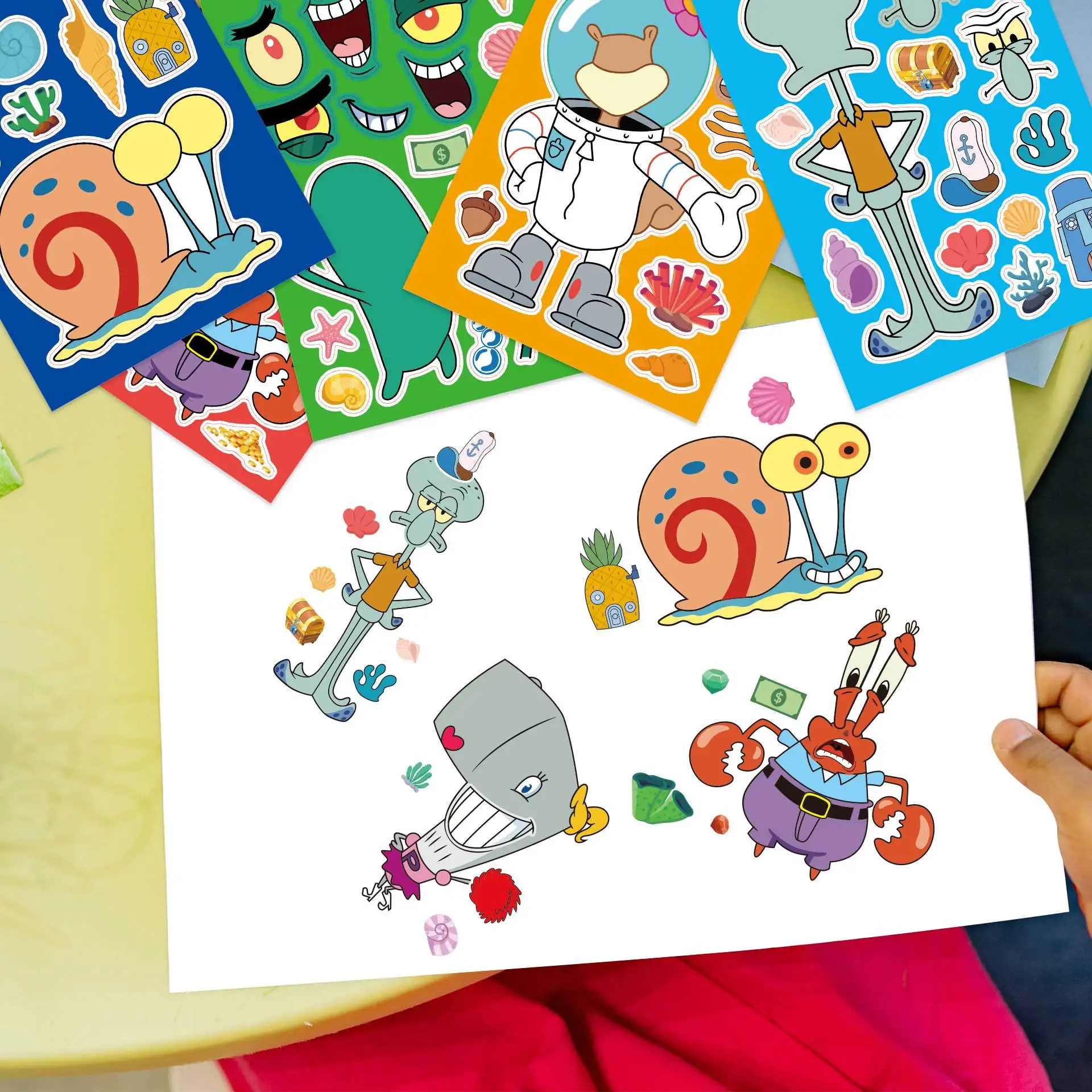8pcs SpongeBobs DIY Sticker Kids Cute Paster Boys Girls Notebook Luggage Box Decoration Children Party Cosplay Classic Toys Gift
