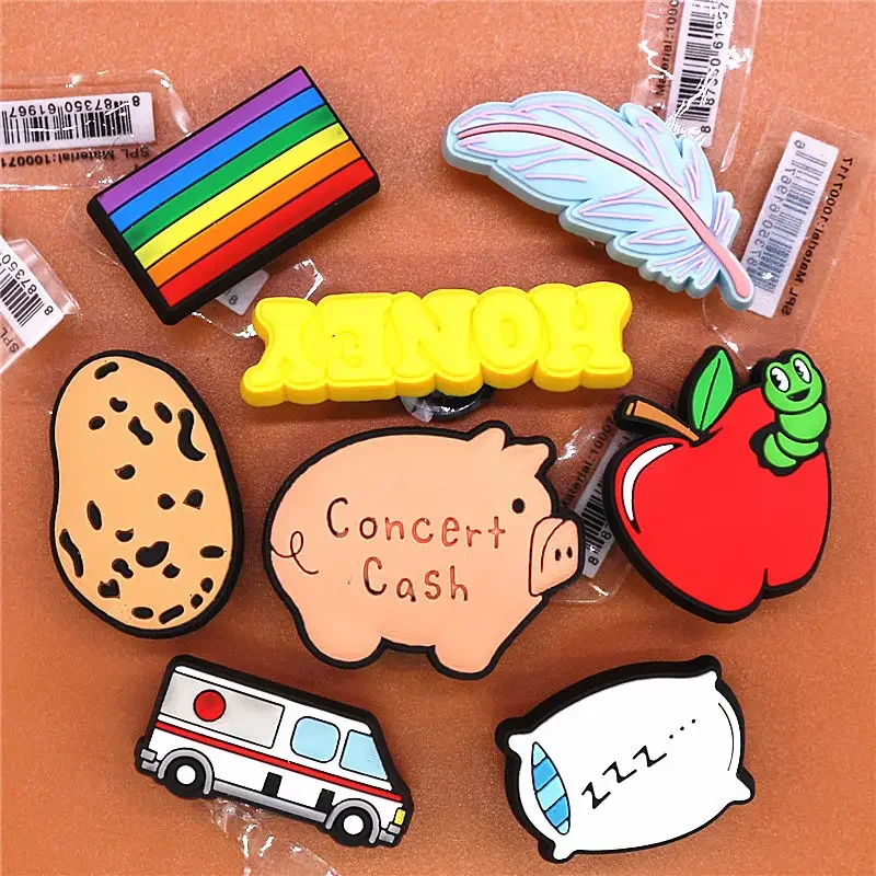 1pcs Original Feather Pillow Shoe Charms Original Pig Apple Shoe Accessories Buckle Rainbow Banner Shoes Decorations Potato