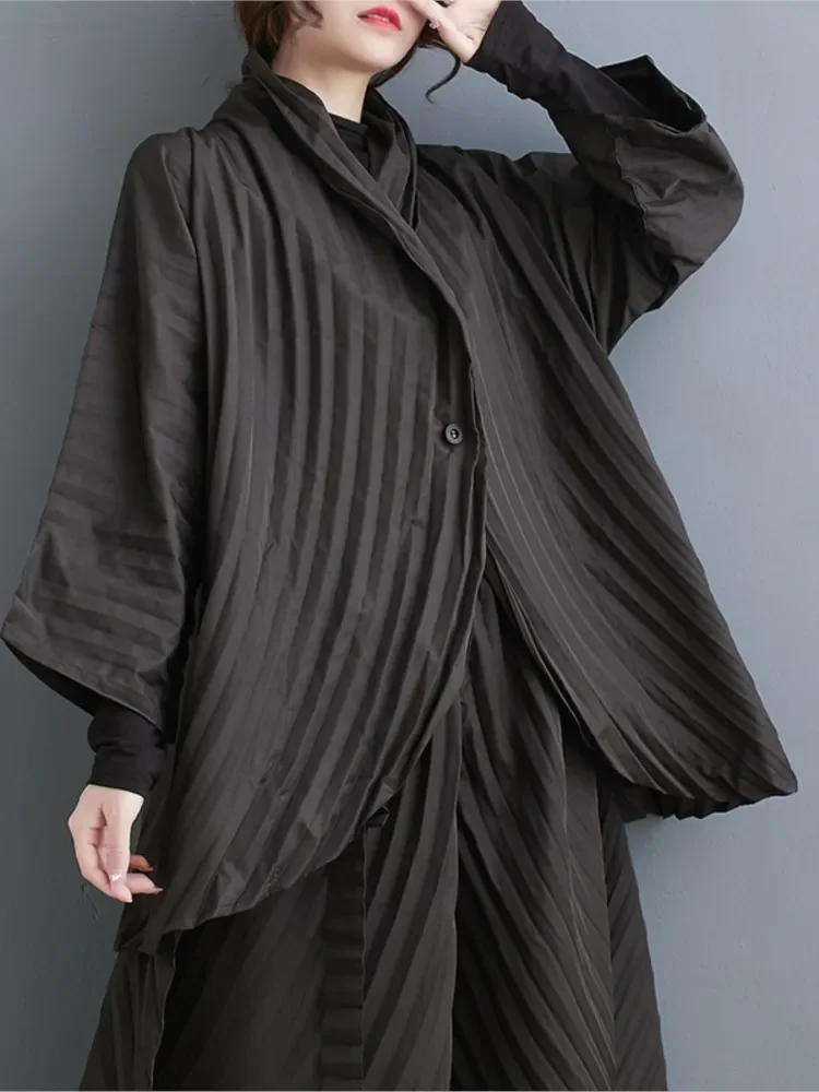 Primavera oversize 2 Set da due pezzi Donna Camicie da donna a maniche lunghe a righe irregolari Top Pantaloni da donna a pieghe larghe a gamba larga