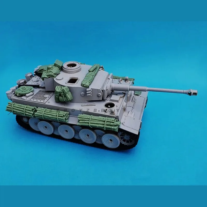 

1/35 наборы моделей солдата из смолы, фигурка, танки, автомобильный реквизит, рюкзак, бесцветный и самостоятельная сборка A-2071
