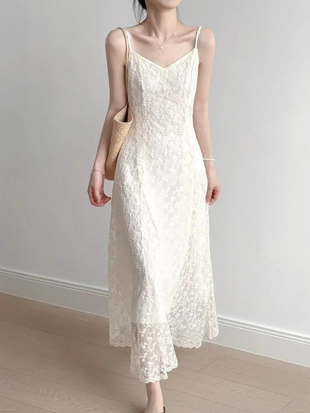 Lace Sling Dress Women Summer New Embroidered Sweet Simple Basic Party Elegant Female Sleeveless Long Dress