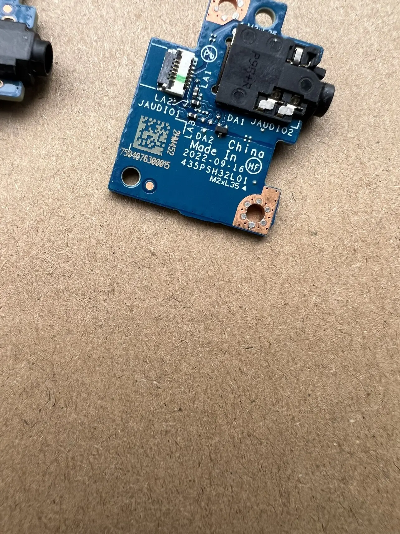 1pcs For HP X360 Shadow Elf TPN-C167 Notebook Audio Board