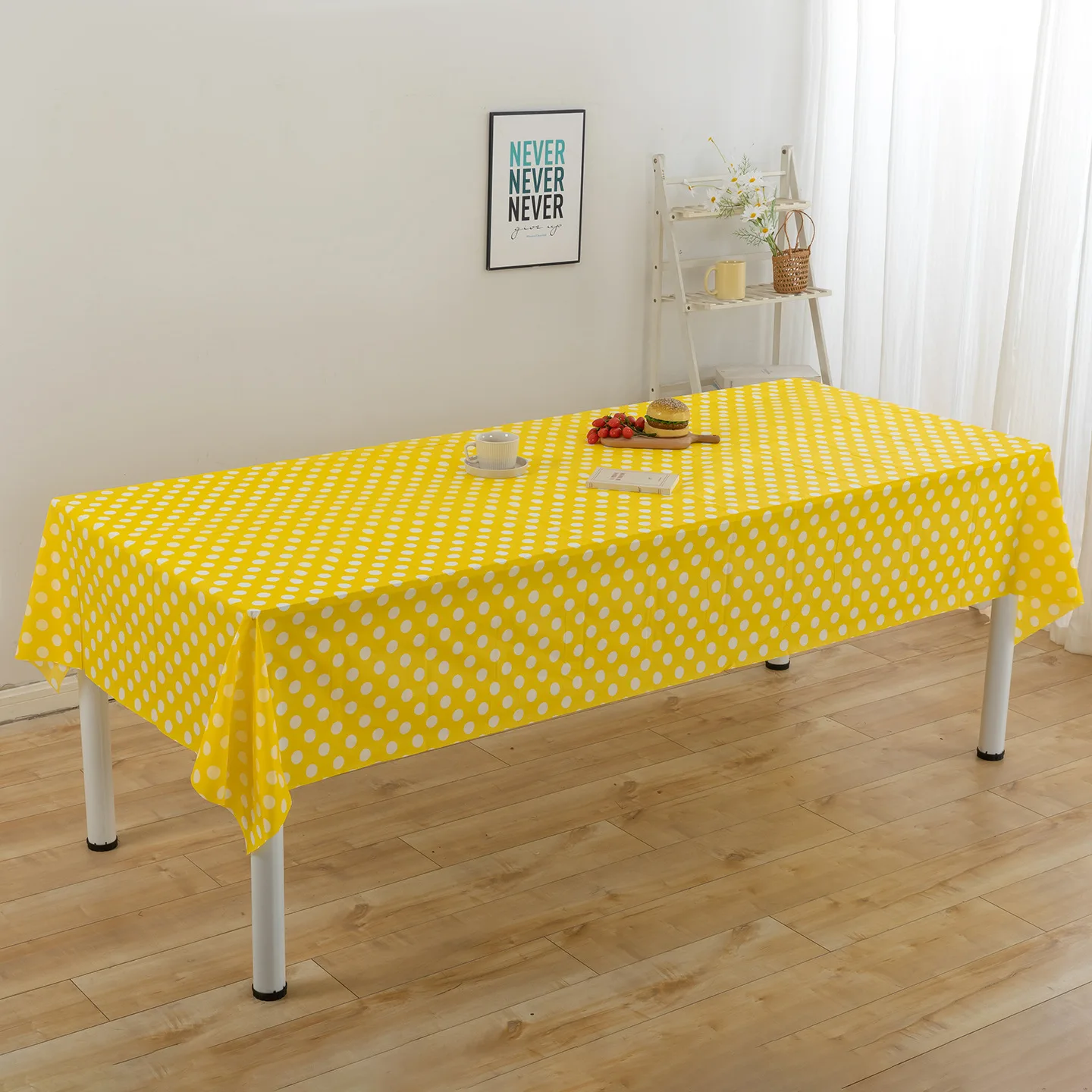 Tovaglia Monouso Rossa a Pois - Desk Setup Wallpaper recensione e prezzo