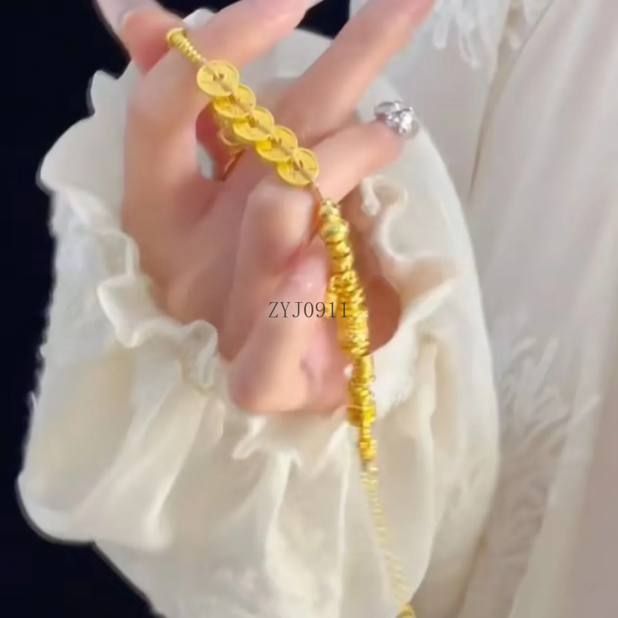 New Chinese-style golden five emperors money gourd bracelet women's light luxury temperament versatile bracelet