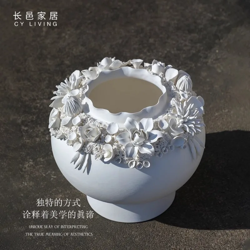 Furniture for small-sized apartments vase, living room ornament with dried flowers, home furnishing model room decoratio