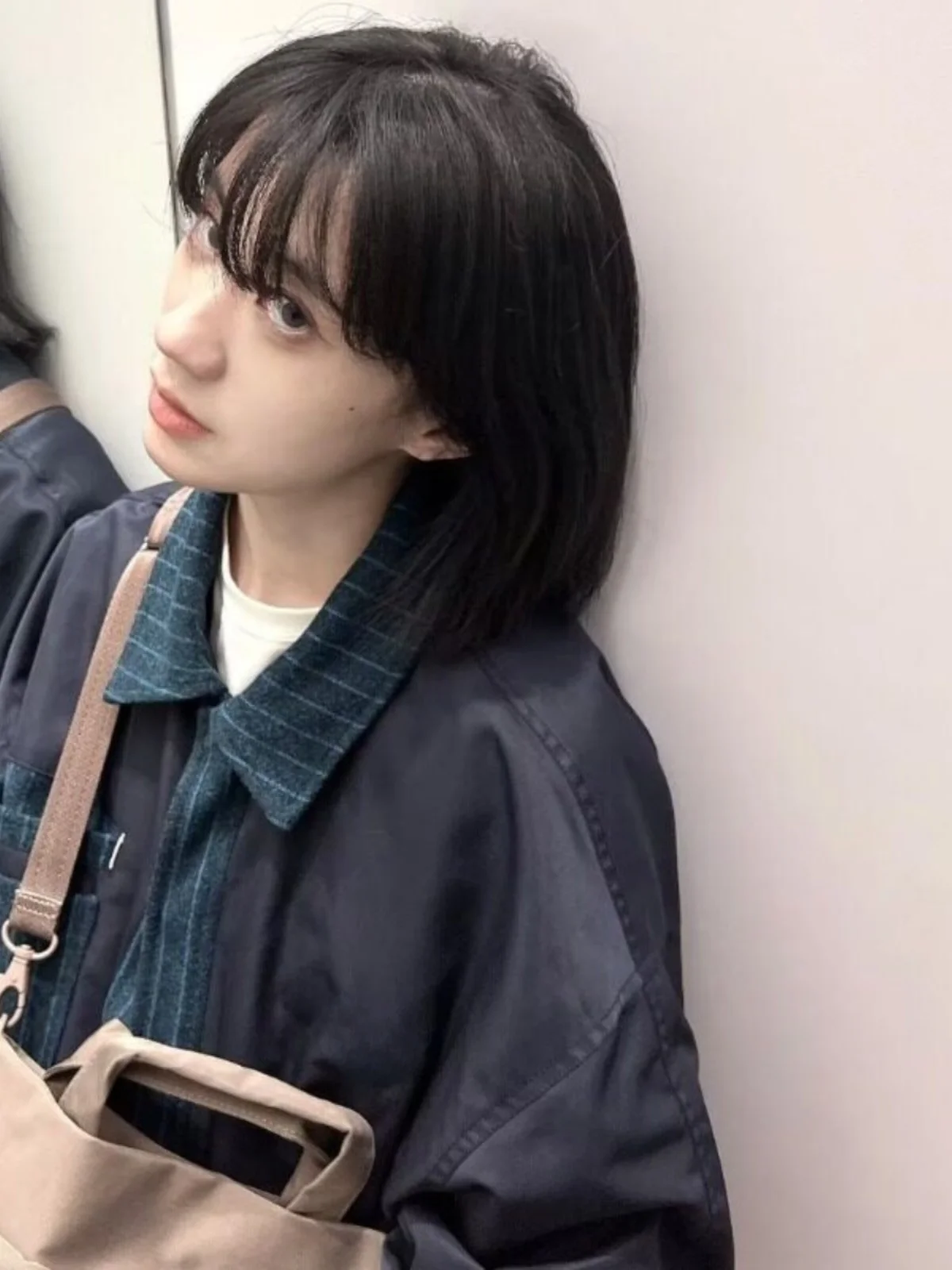 

American Plaid irt Collar Jaet Men's Vintage Color Blo Youthful Winter Outerwear Loose Fit Long Sve Zipper Closure