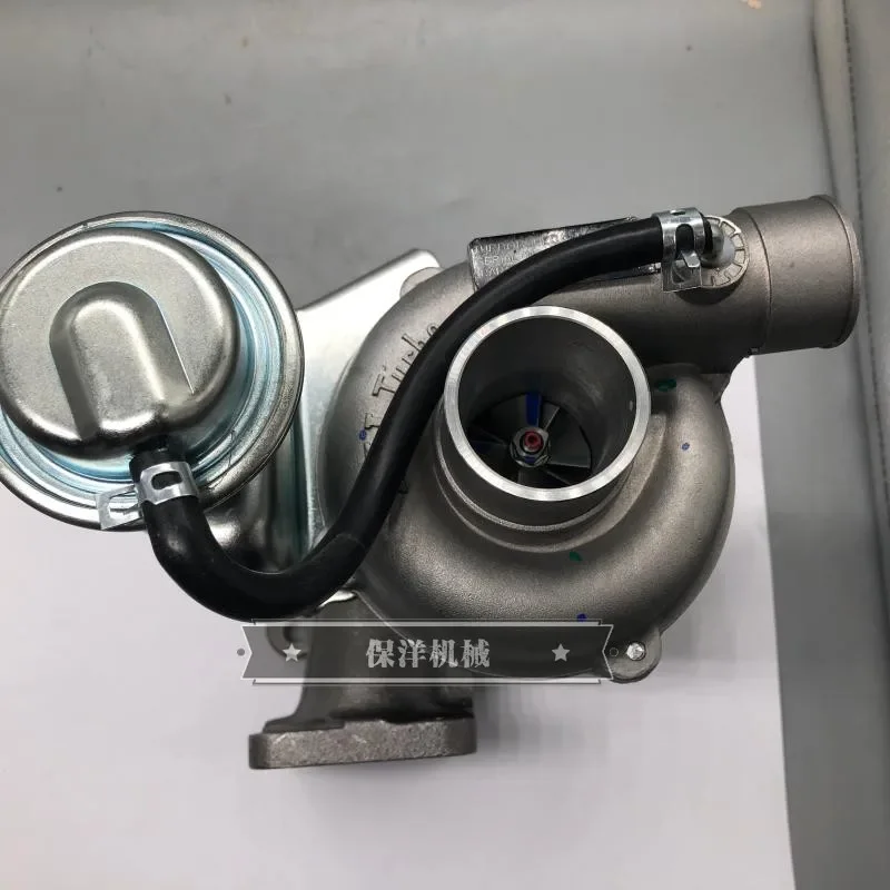 Engine supercharger Komatsu PC56-7 Kubota KX163KX155 KX161V2203 V2403 4D87