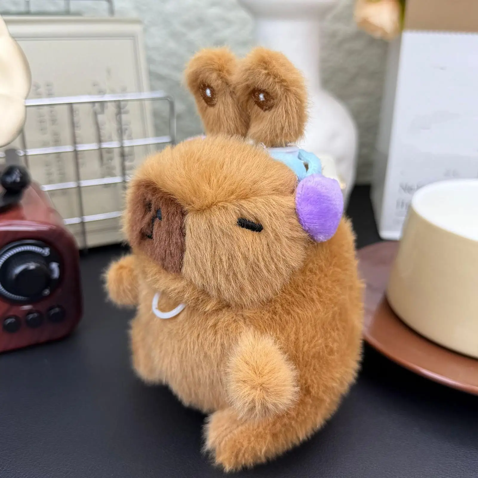Portachiavi Capybara morbido e adorabile con ciondolo per borsa con orecchie mobili Portachiavi Capybara in peluche Ciondolo per zaino per uomo Donna Ragazzi Ragazze