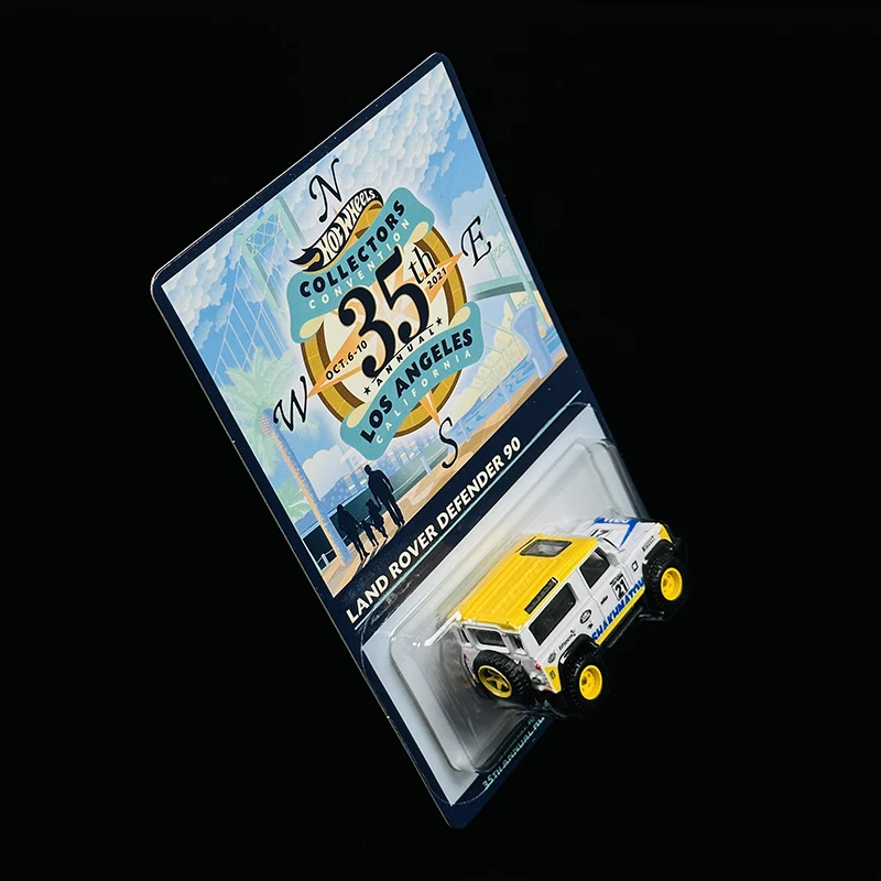 Hot Wheels 35th Los Angeles Collectors Convention Dinner car Land Rover Defender 90 1/64 Die-cast Vehicle Model Toy