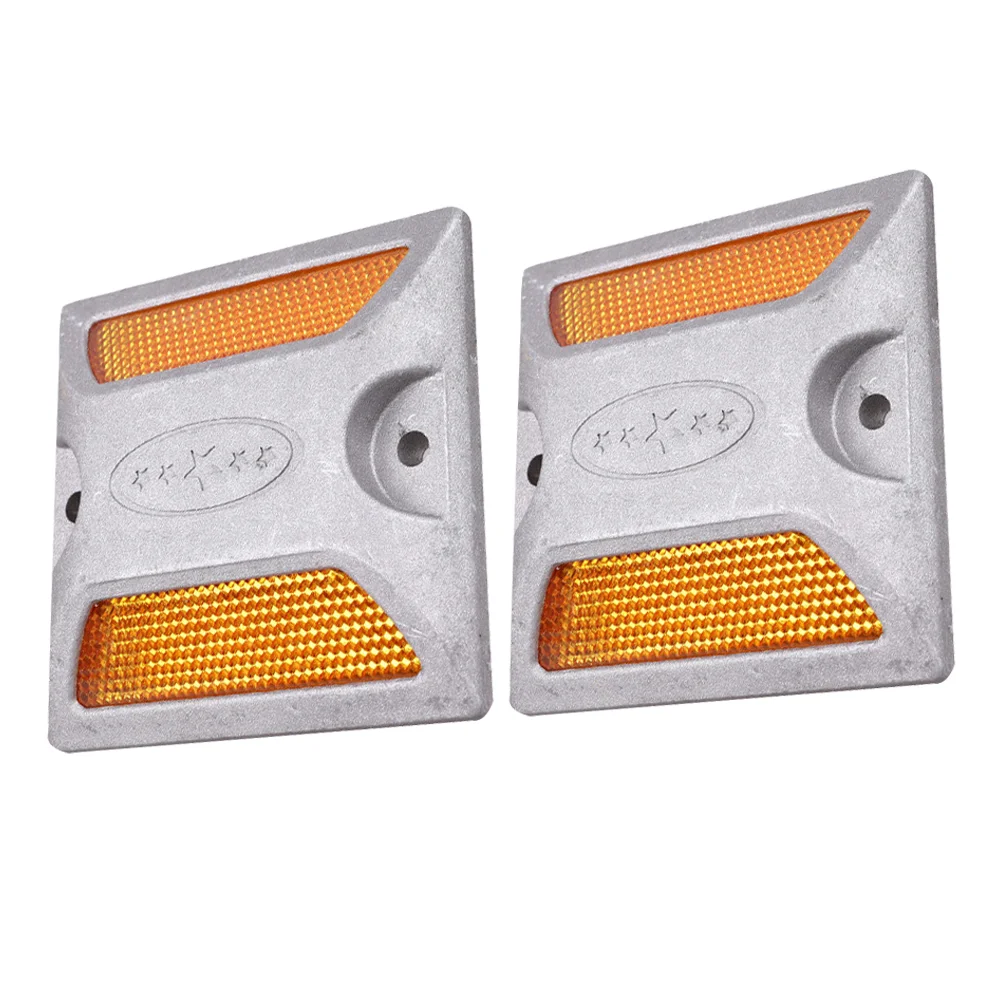 

2 Pcs Reflective Aluminum Road Studs Driveway Markers Pavement Reflectors Weatherproof Markers Road Safety