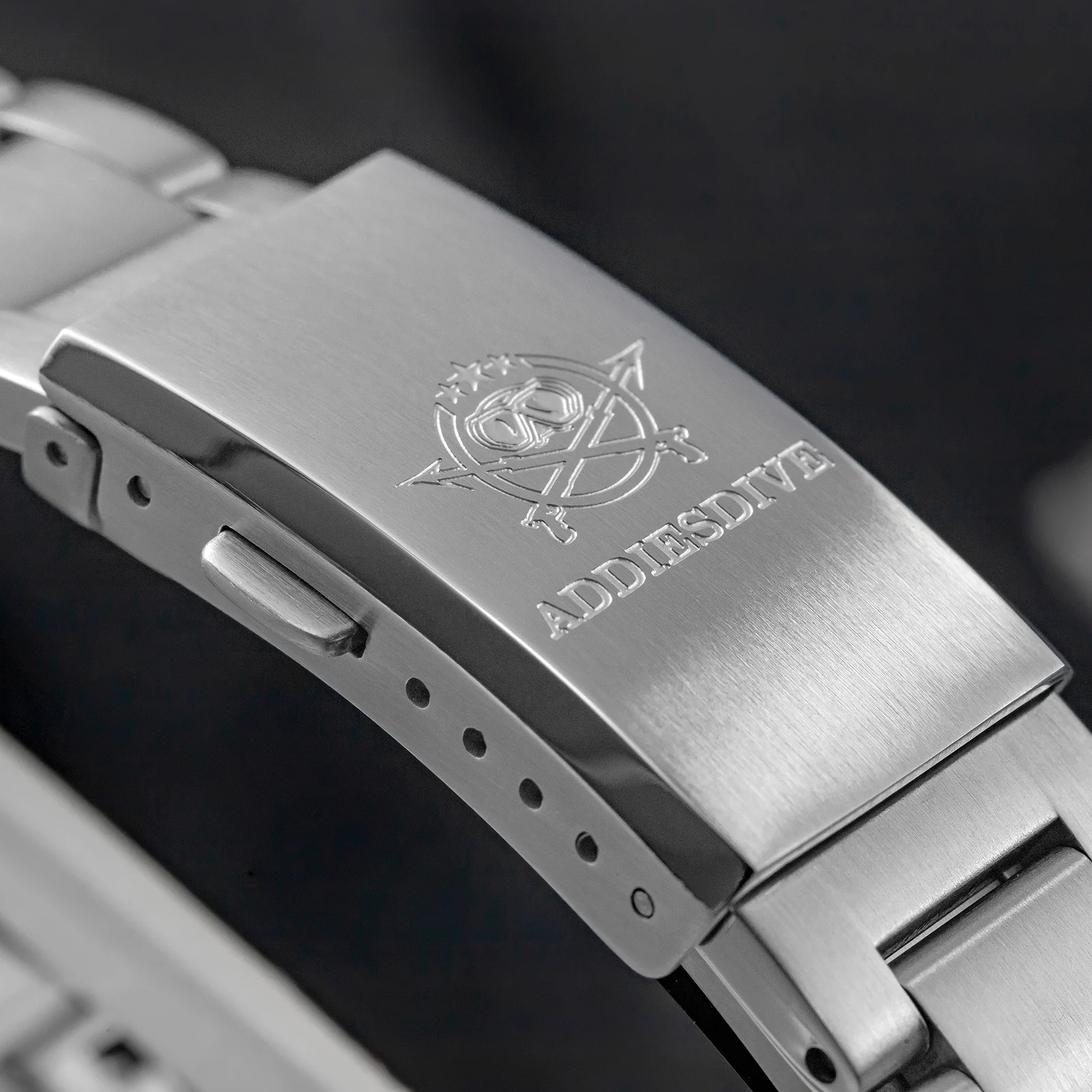 ADDIESDIVE montre à Quartz VH31 pour hommes en acier inoxydable 316L K1 verre minéral 100m montre-bracelet lumineuse étanche montres de luxe pour hommes