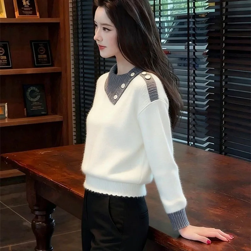 

Good-looking Women's Sweaters 2026 Spring Autumn New Grey White Color Blocked Knitted Top Pullover Casual Long Sleeve Knitwear