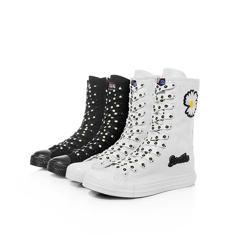 Fashion Embroidery High Top Canvas Shoes for Woman Inner Height Increasing Casual Woman's Sneakers Trend Side Zipper Short Boots