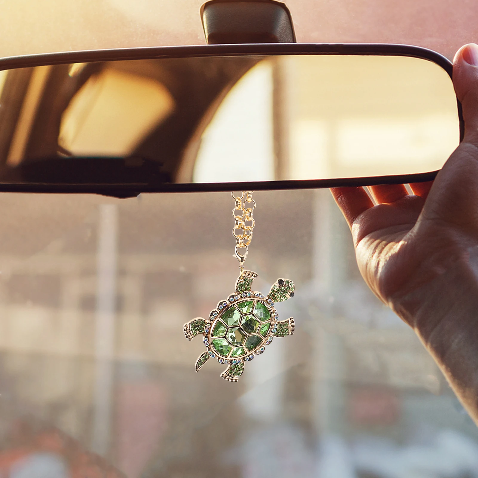 

Turtle Car Pendant Shiny Crystal Decor for Women Rear View Mirror Hanging Charm Car Interior Ornaments Gifts Custom Jewelry