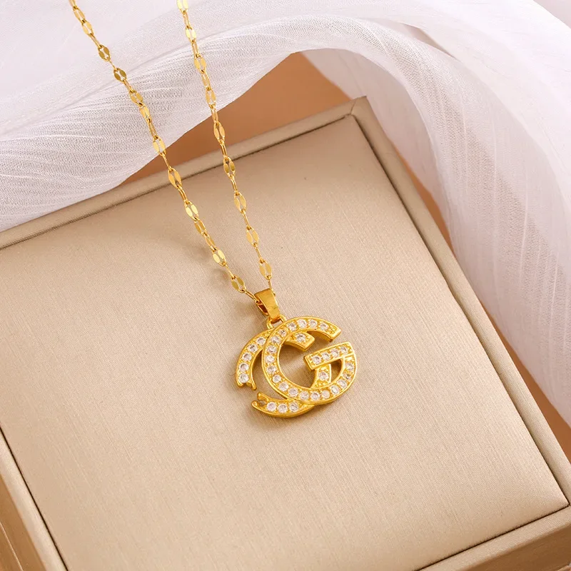 

Ожерелье High-end Fragrance Home 2025 ins с медным покрытием из настоящего золота и циркона, инкрустированное колье, простое ожерелье с буквами