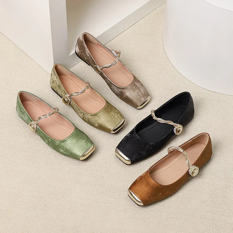 

New Luxury Women's Boutique Versatile Mary Jane Shoes Shallow Mouth Soft Soled Dress Shoes Flat Heel Comfortable Women's Shoes