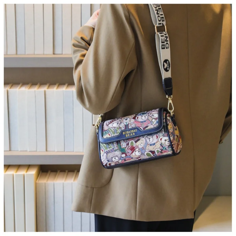 New Trendy Unique Design Cartoon Bear Single Shoulder Bag Chic Crossbody Bag Original Women's Shoulder Bag Purses and Handbags view 5