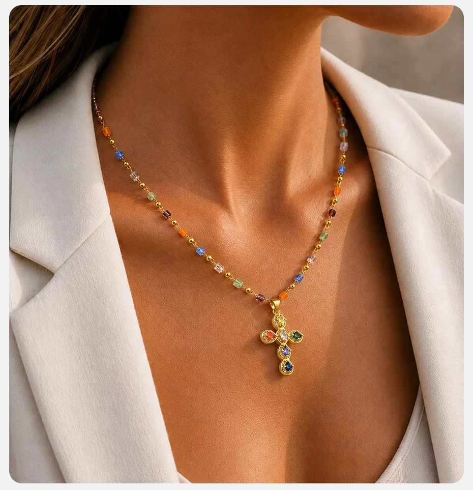 Vnox Mehrfarbige CZ-Steine Kreuz-Anhänger-Halskette für Frauen, vergoldet, bunte Zirkon-Religionskette, christlicher Schmuck – Detail 3