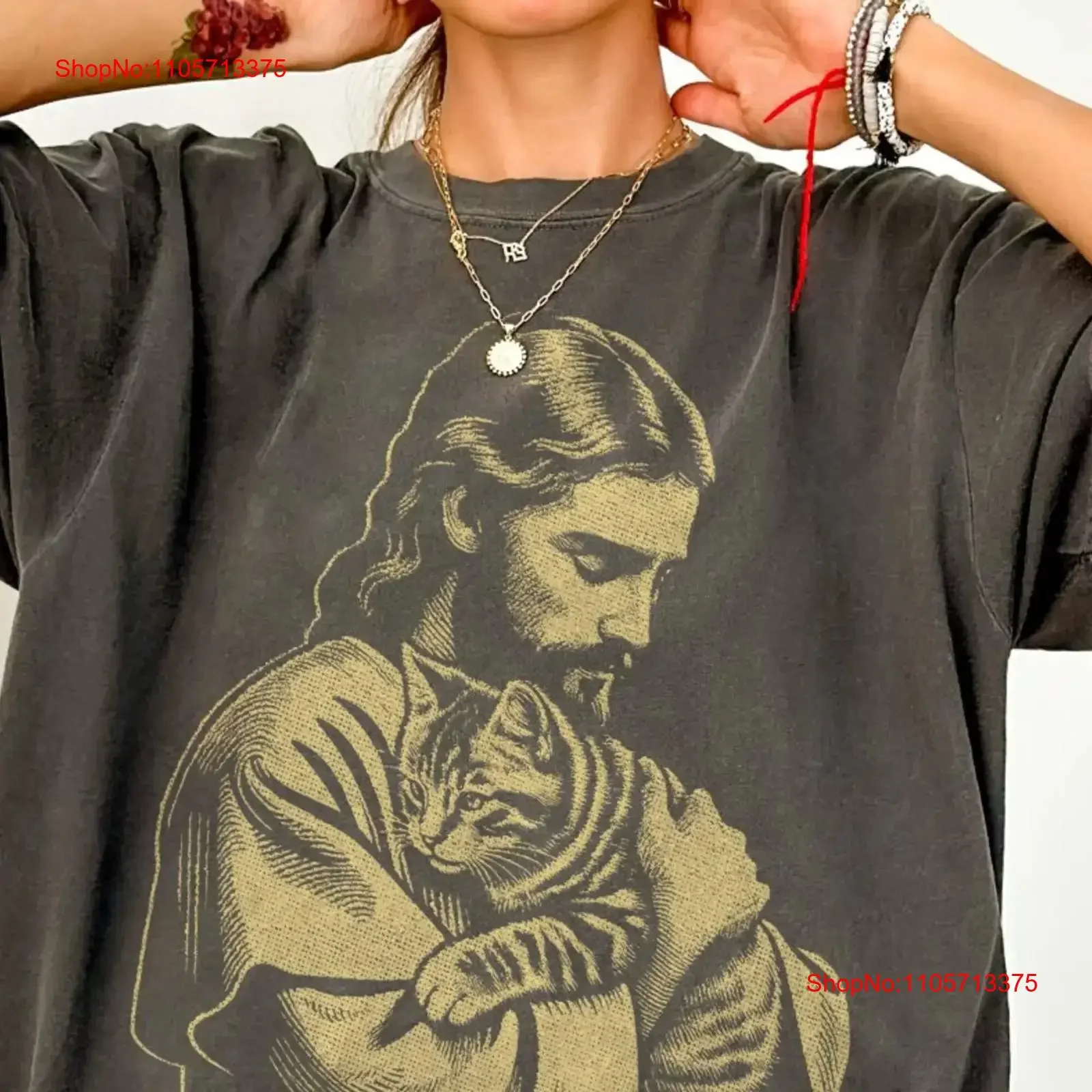 Vintage Jesus Hugging CaT T Shirt Retro Lover He Is Rizzen Rizzin Mom Christian vintage Washed homme Stylish Breathable Unisex