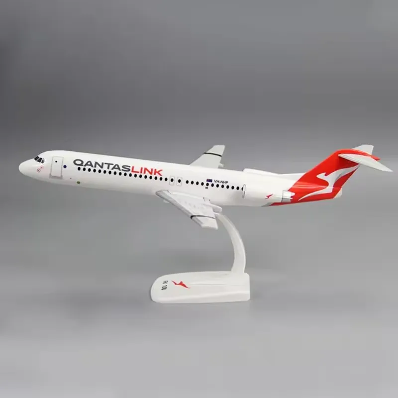 

Масштабная модель самолета Fokker Fk-100 Qantas Airline (1:100) из ABS-пластика, собранная, с подставкой, для коллекционирования и демонстрации в подарок