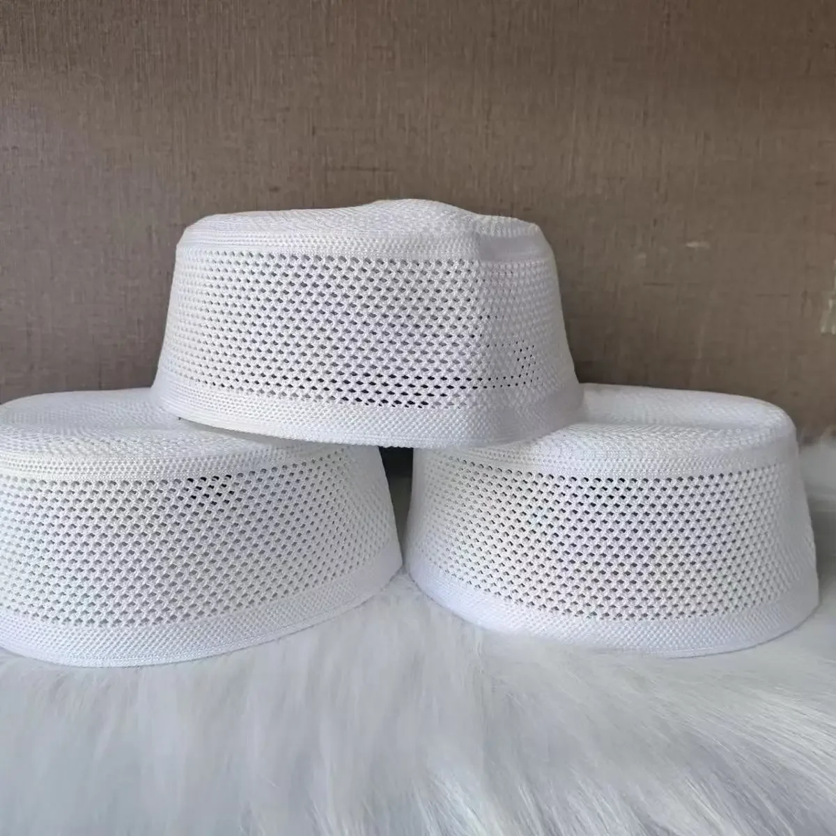 قبعات البيريه الإسلامية للرجال أنيقة مسطحة محبوك الكوفي القهوة القبعات البيضاء أداء مرحلة الحجاب الربيع دبي قبعة نسيج القطن #4