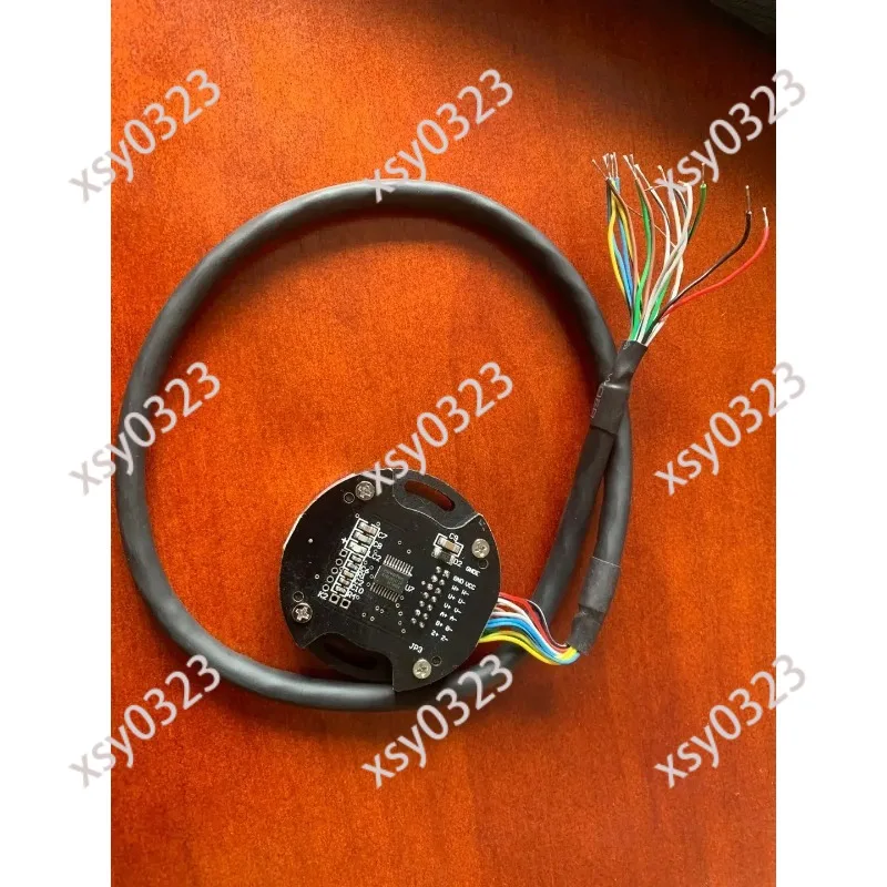 Ultra-thin Incremental Magnetic Rotary Encoder 2500 Lines ABZ UVW Output 4-Pole Angle Sensor for Precision Motion Control