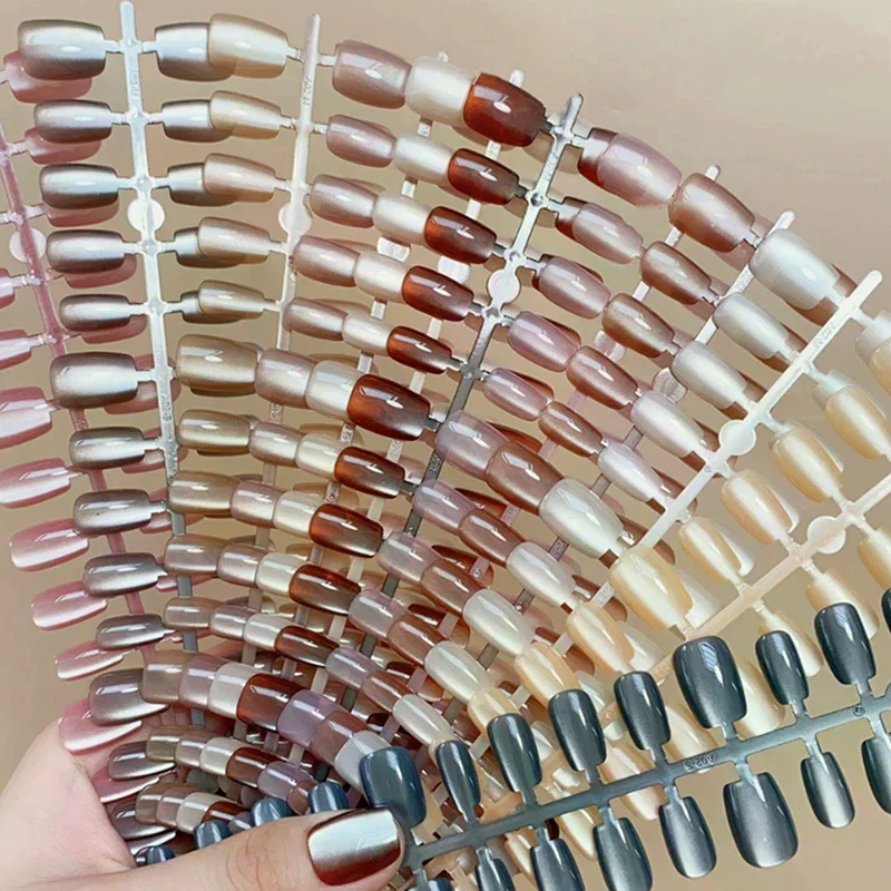 เล็บปลอมแบบกดติด 30 ชิ้น ลายไล่สีตาแมว ทำมือ ขนาดกลาง-สั้น ดีไซน์ยอดนิยม ตกแต่งลายดอกไม้ ปิดเต็มเล็บ