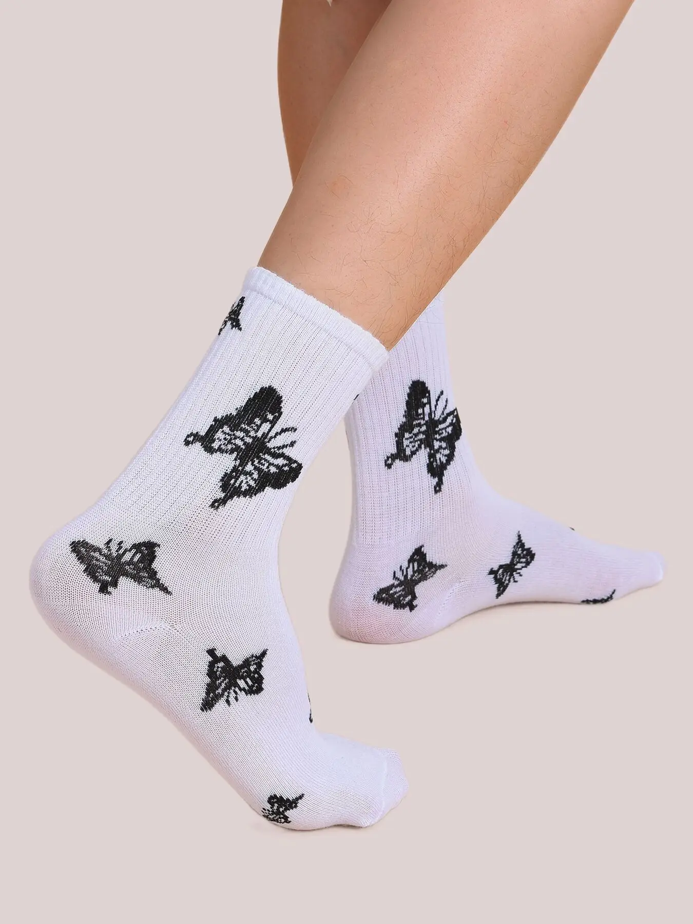 Calcetines de algodón de longitud media para mujer, medias con patrón de mariposa, populares, versátiles, de alta calidad, 5 pares