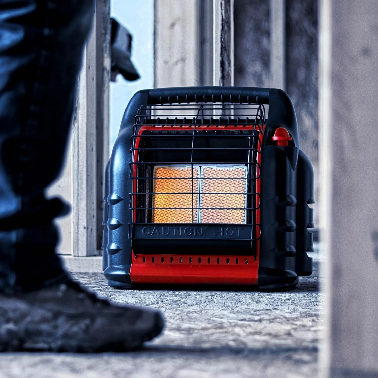 

18,000 BTU Series Portable Propane Heater