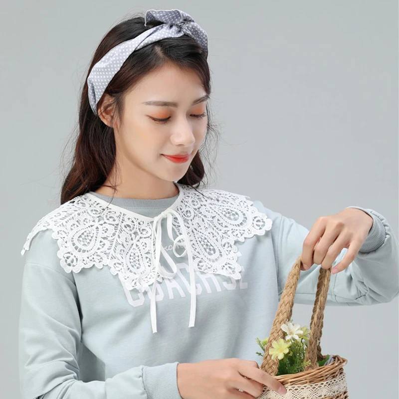 Women's White Decorative Fake Collar Shawl Wrap Hollow Out Detachable Versatile Collar Fashionable Shawl with Shoulder Straps
