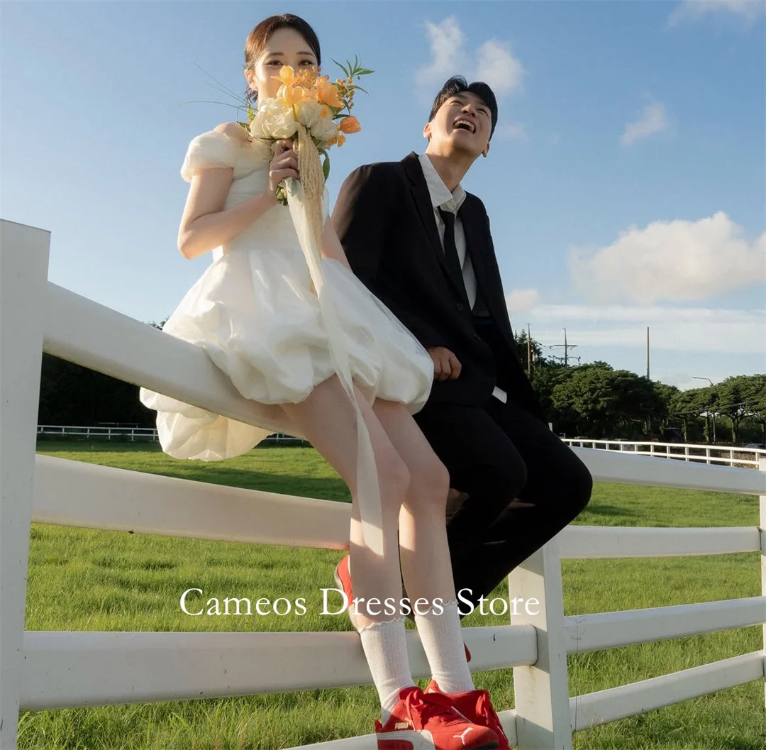 Off Shoulder Mini Bubble Tulle Wedding Dress Short Casual Bridal Gown for Outdoor Lawn Pre-Wedding Photoshoot