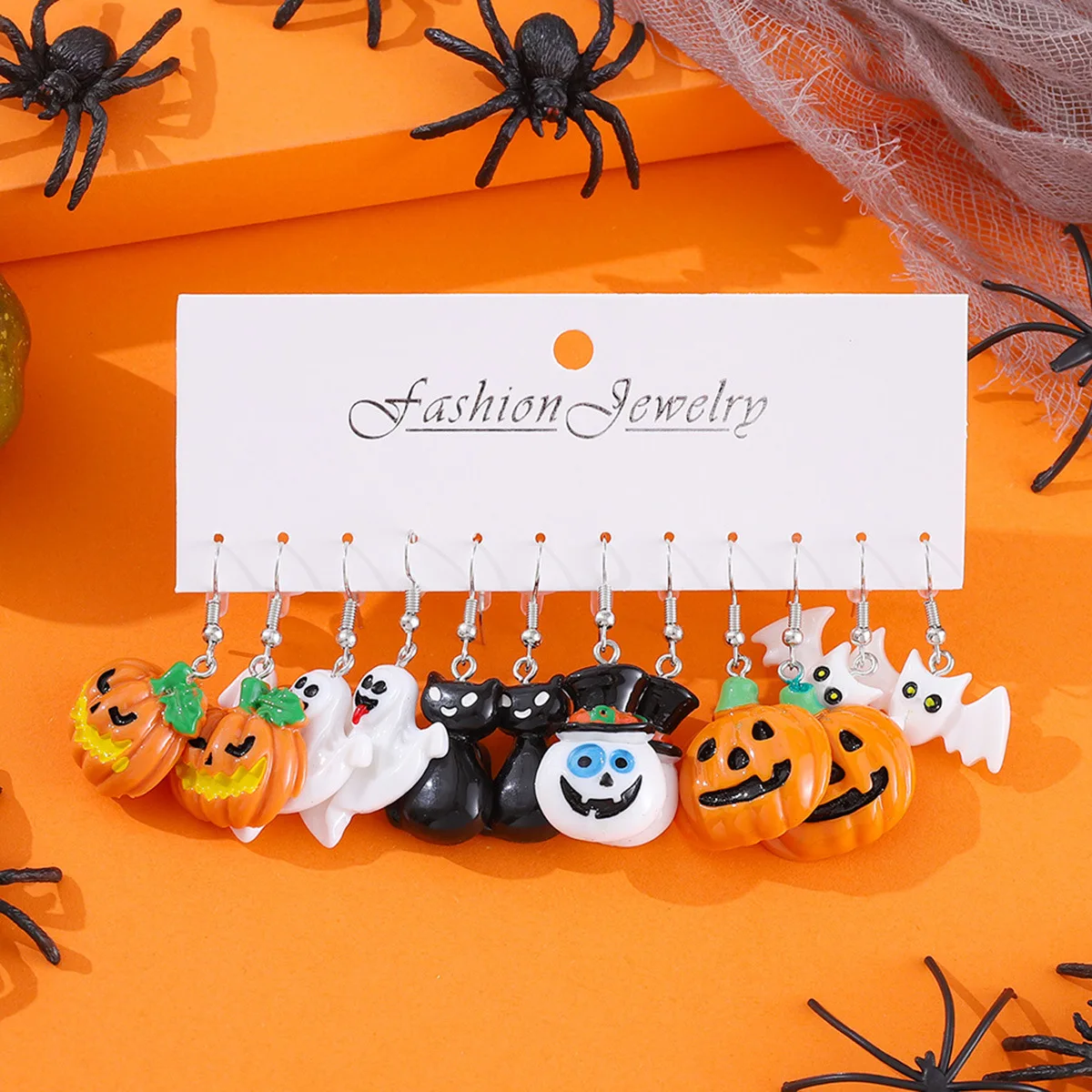 

6 Pairs Trendy Funny Halloween Resin Earrings Set Creative Skull Pumpkin Ghost Bat Drop Earrings for Women Party Jewelry Gift
