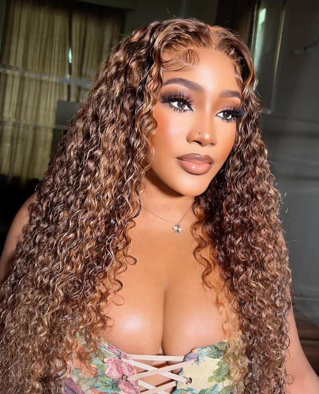 Diepe Golf 5×5Hoogtepunt Kanten Voorkant Pruiken Echt haar 220 Dichtheid Transparant 13×4Pre Geplukt Honingblond Frontale Pruik Voor Vrouwen4/27