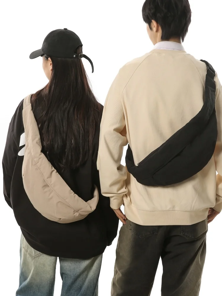 

Street Style Versatile Light Weight French Bread Bag Crossbody Bag Women Casual Fashion Trend Single Shoulder Bag Nylon Material