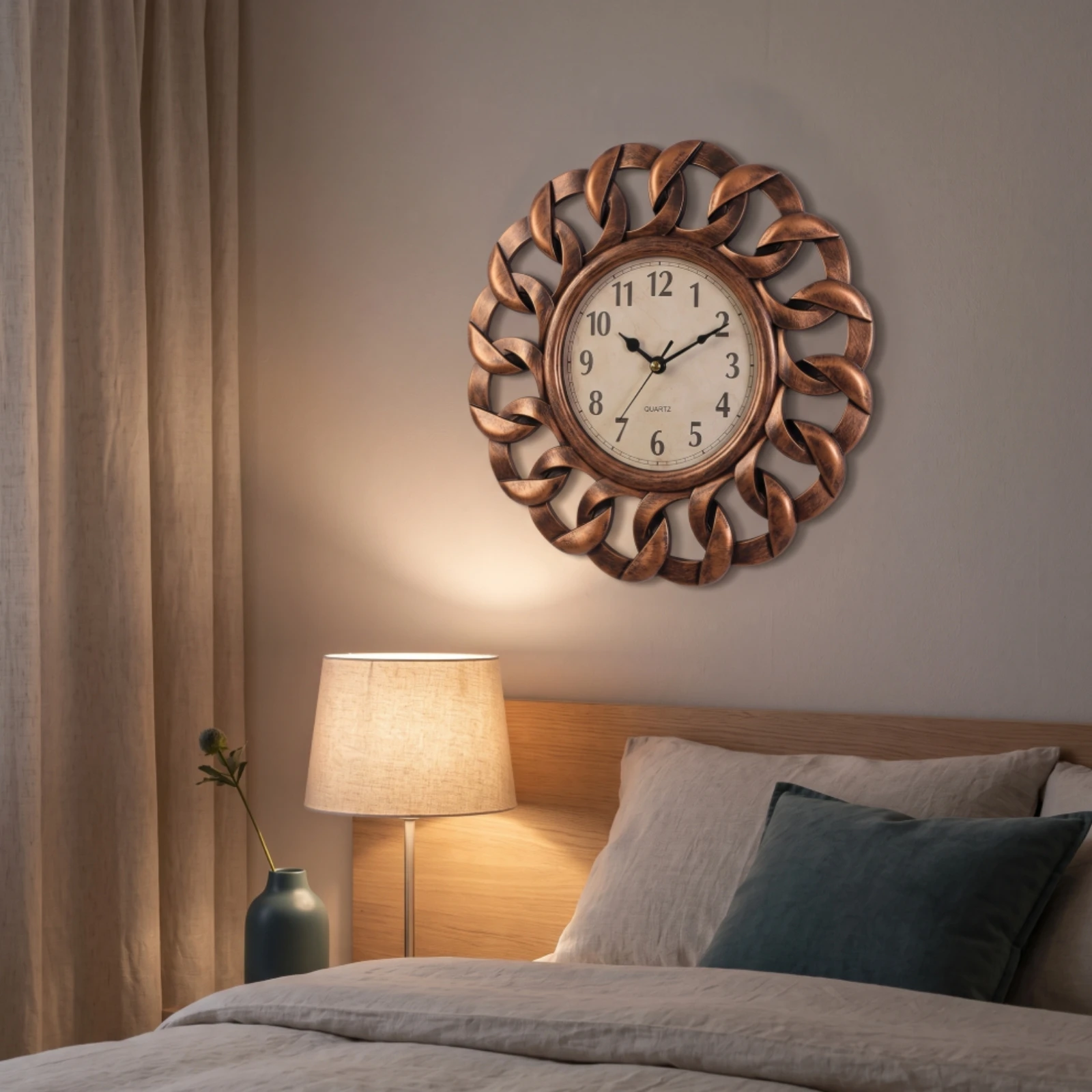 Clock with Openwork Frame Vintage Quartz Wall Clock Decor Decorative 10-Inch for Living Room, Hallway