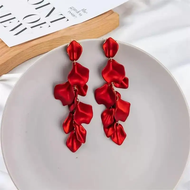 Fashion Petal Long Dangle Earrings 1 Pair Matte Satin Finish Delicate Design for Prom Birthday Party Wedding Date