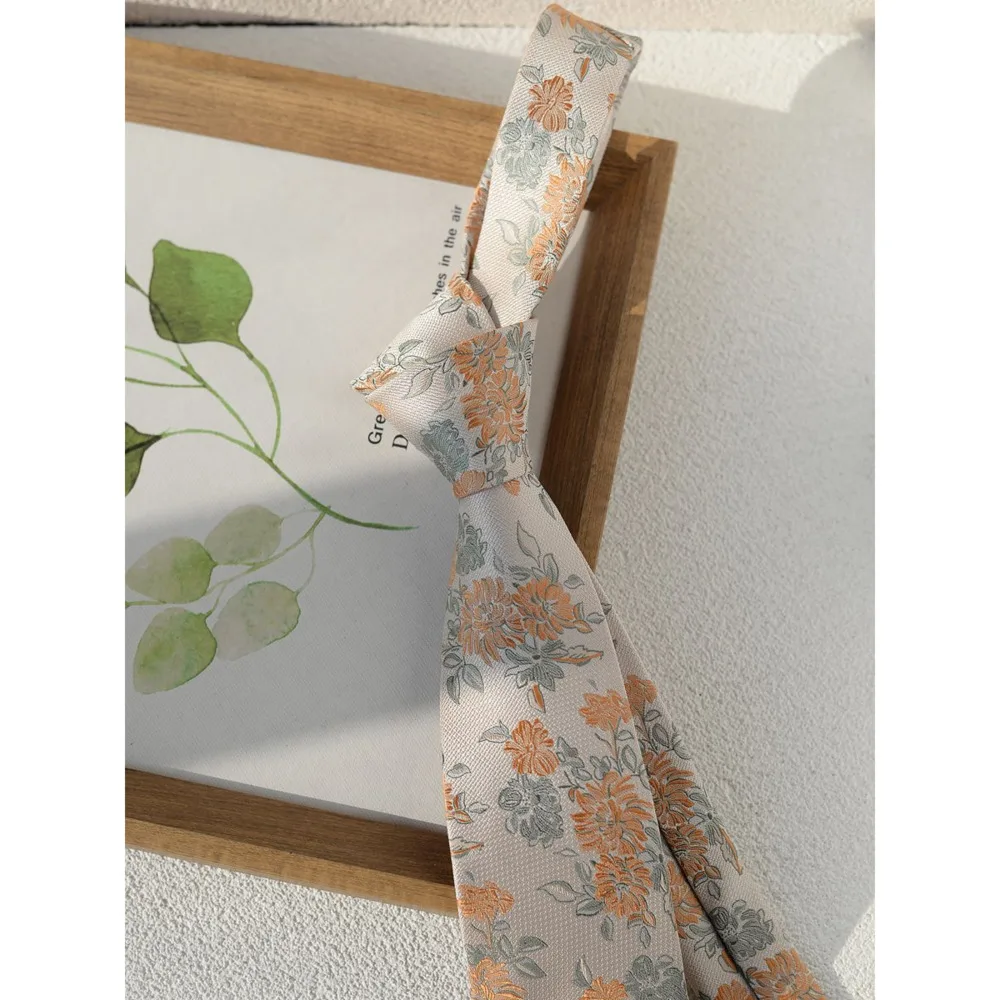 Cravate à motifs pour femmes, chemise décontractée haut de gamme, accessoires uniformes pour hommes, Style artistique britannique, mode jeune, tendance brodée