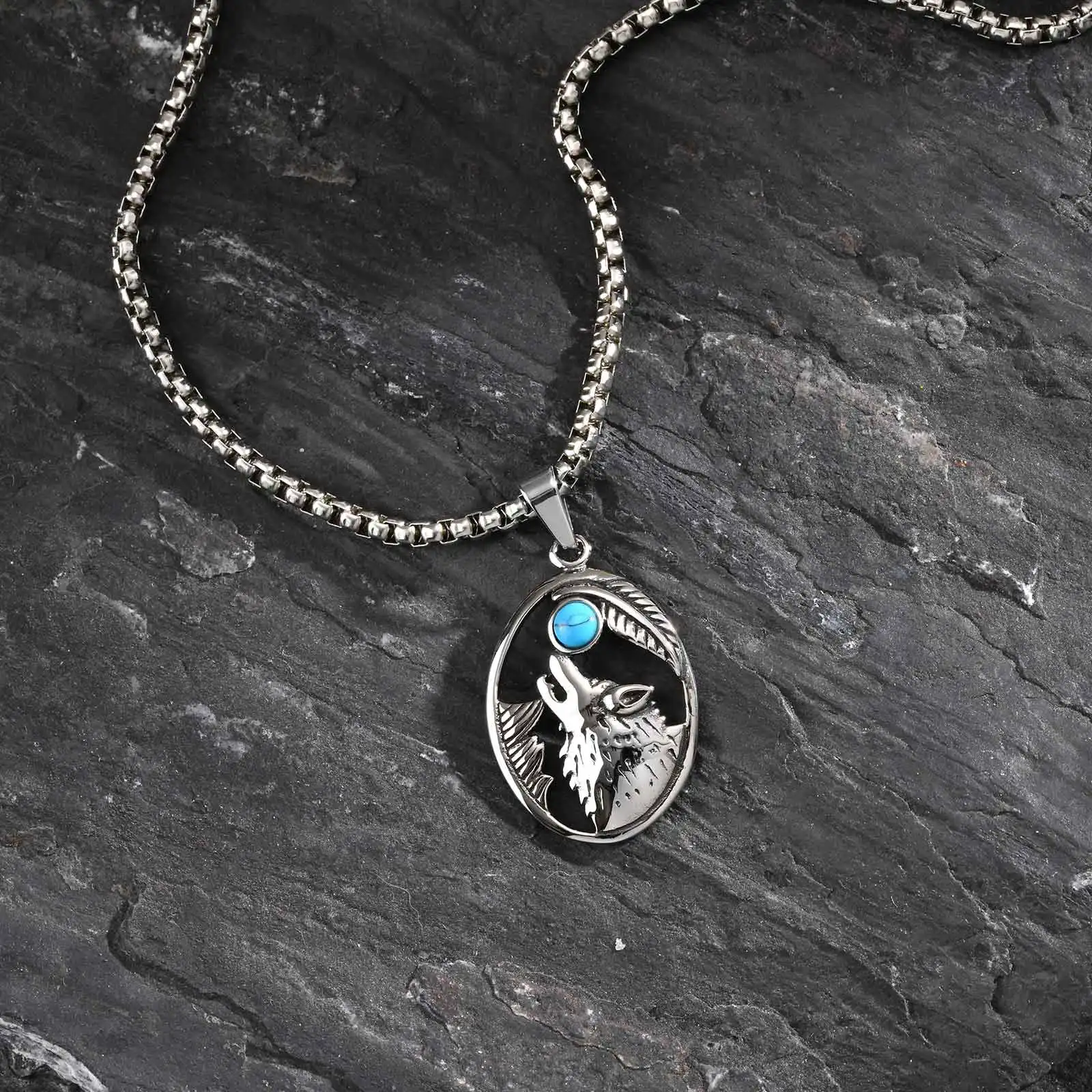 Punk-Wolfskopf-Ovale Halskette für Männer, Vintage-Anhänger aus Edelstahl mit Lapislazuli-Naturstein, Geschenk zum Jahrestag oder Vatertag – Detail 2