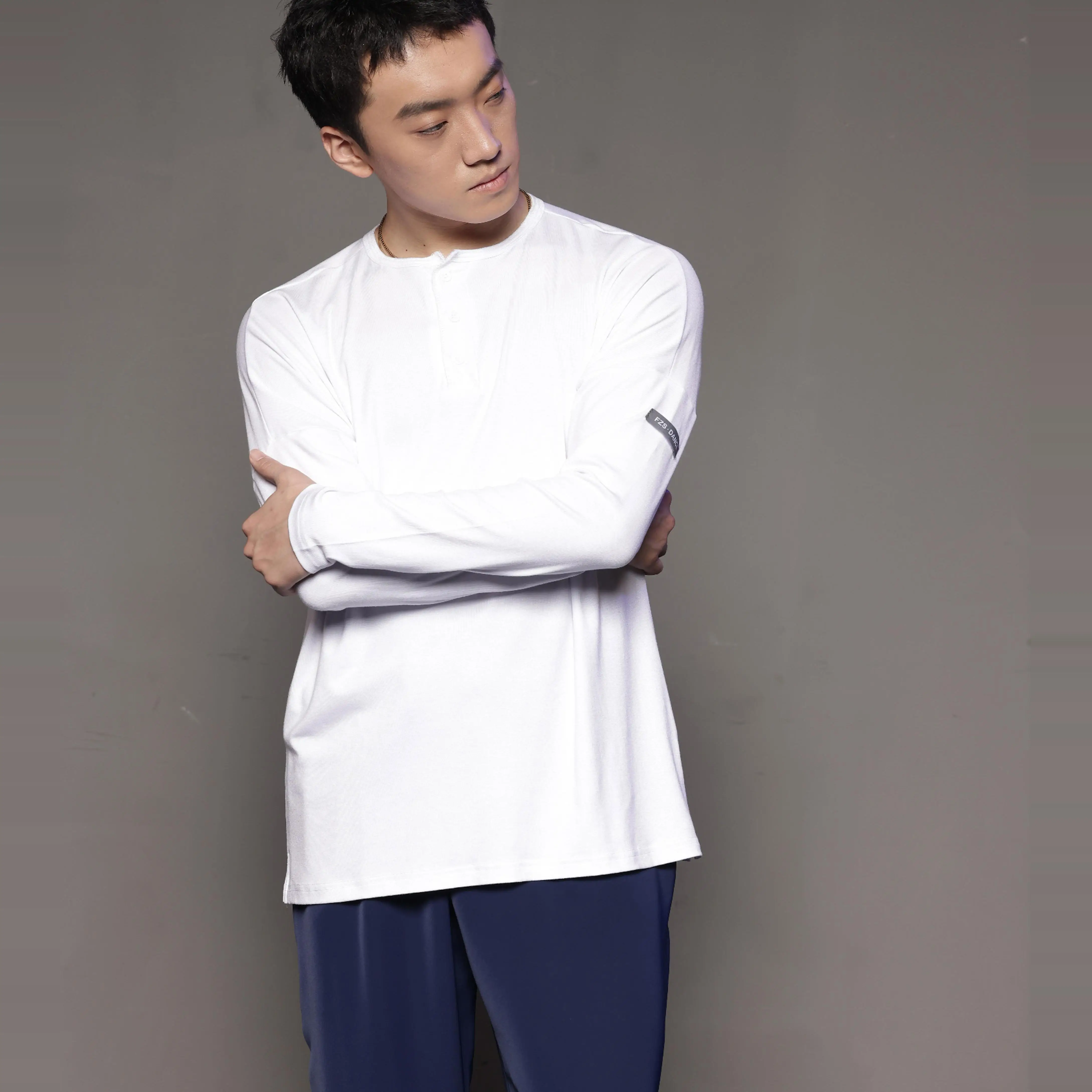 UK Latin dansshirts voor heren en jongens, gedetailleerde gesp aan de voorkant, verkrijgbaar in 4-kleuren ballroomdanskostuum