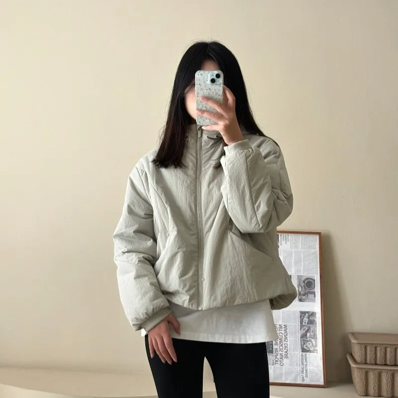 

2025 Women's New High Quality Sports Cotton Jacket Windproof Hooded Warm Cotton Short Jacket