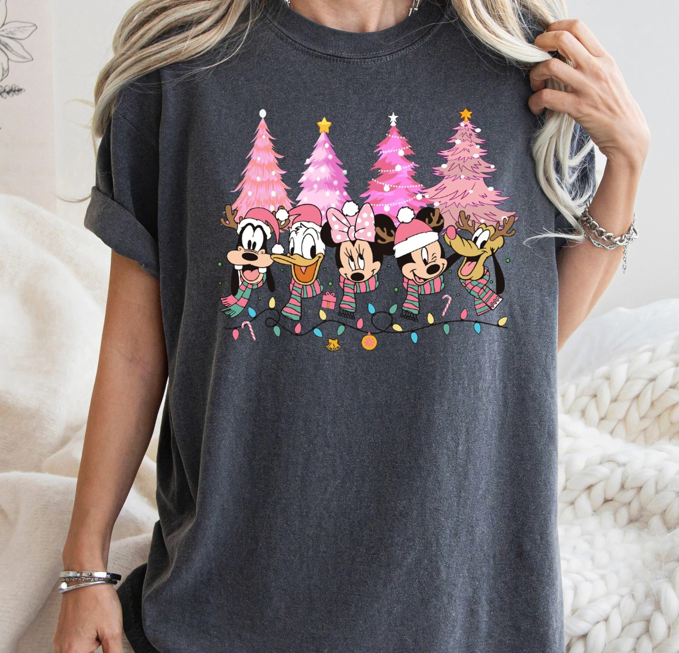 Mickey & Friends Di… - image