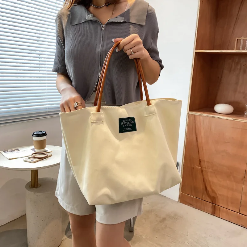 Borsa popolare da donna autunno e inverno Nuova borsa a tracolla dal design casual alla moda Borsa da pendolarismo in tela Borsa alla moda per