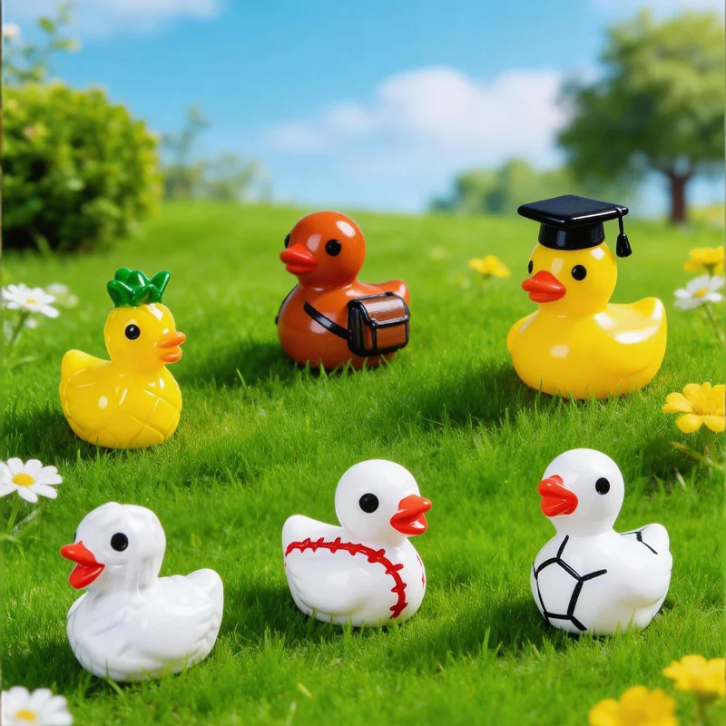 Various Styles Mini Resin Ducks, Creative Cute Animal Figurines, DIY Craft Accessories & Desktop Ornaments, Random Styles