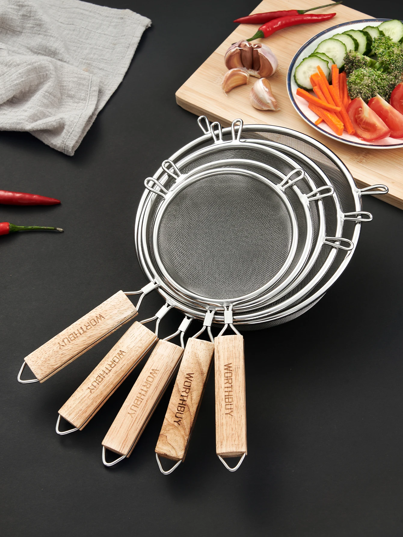 WORTHBUY Thickened Stainless Steel Strainer Scoop Filter Spoon With Wooden Handle Non-Stick Fine Mesh Colander Kitchen Gadgets