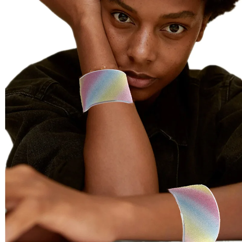European and American exaggerated color-changing bracelets, nightclub bracelets, AliExpress new products, African arm bracelets,