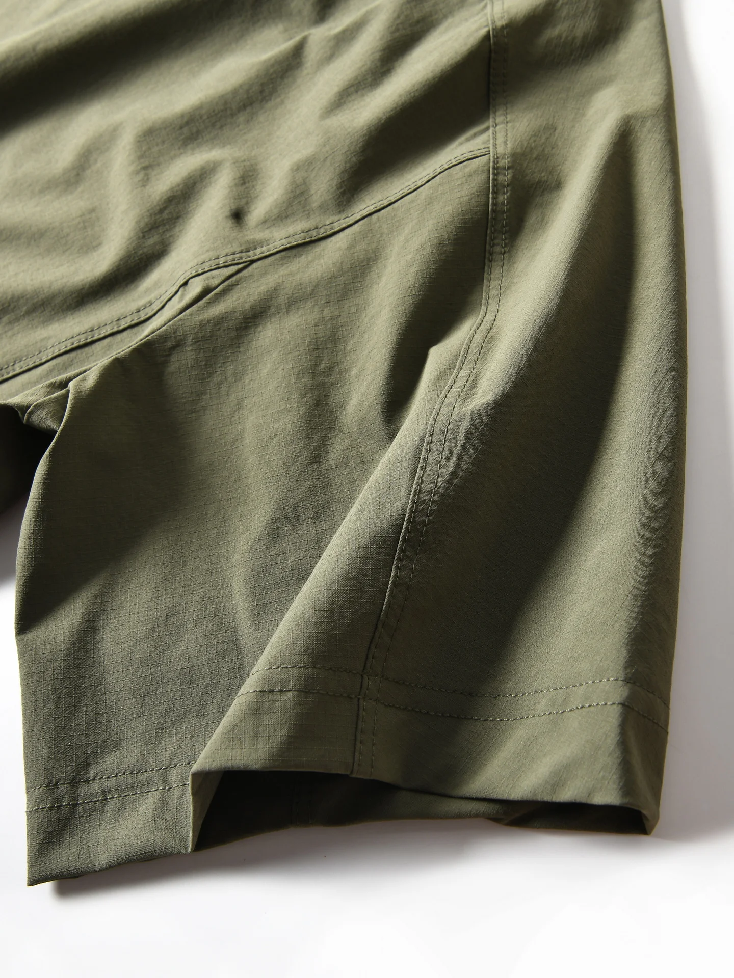 

New Faionable Ice Silk Qui Dry Lightweight Breathable Loose Casual round Ne ort Sve T-irt for Men Summer