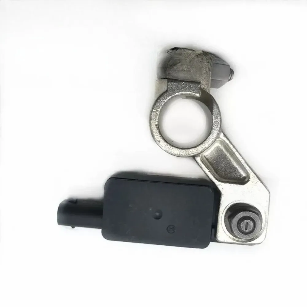 

For Buick Excelle for Chevrolet Cruze Sail 3 LOVA Cavalier Battery Discharge Current Negative Terminal Sensors Electrical
