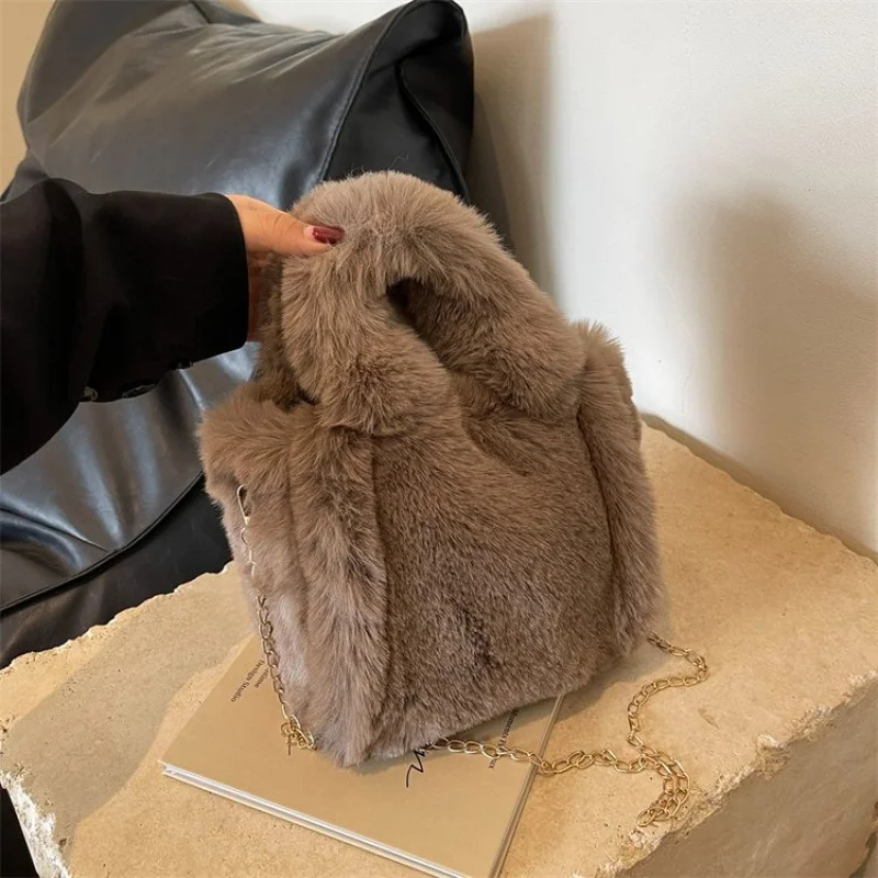 

Fashionable Denim Crossbody Bag Women Breathable Fabric Magnetic Pocket Embossed Detail Lightweight All-Match Casual Bag​