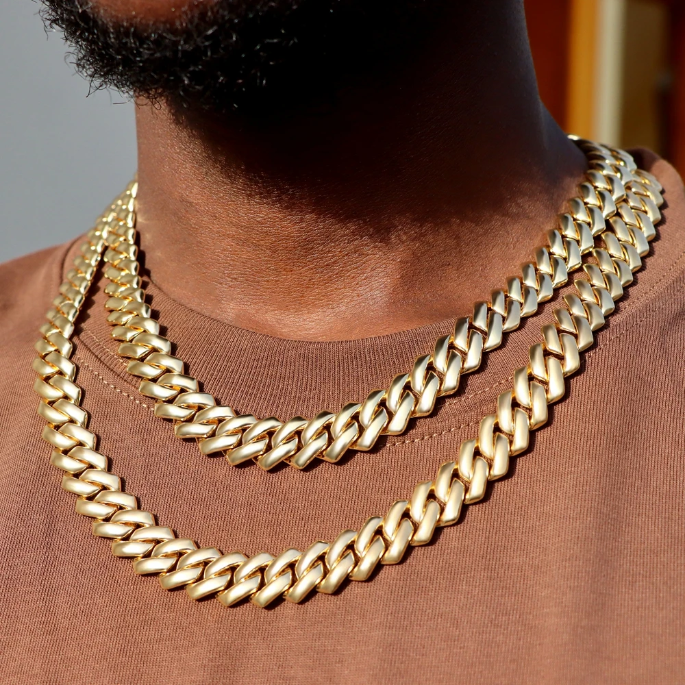 2023 New Miami Men Cuban Chain Chunky Necklaces Hip Hop Luxury Black Gold Silver Color Plated Metal Necklaces Jewelry Wholesale