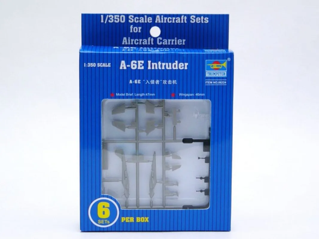 Trumpeter 06224 1/350 U.S. NAVY A-6E INTRUDER (PLASTIC MODEL)